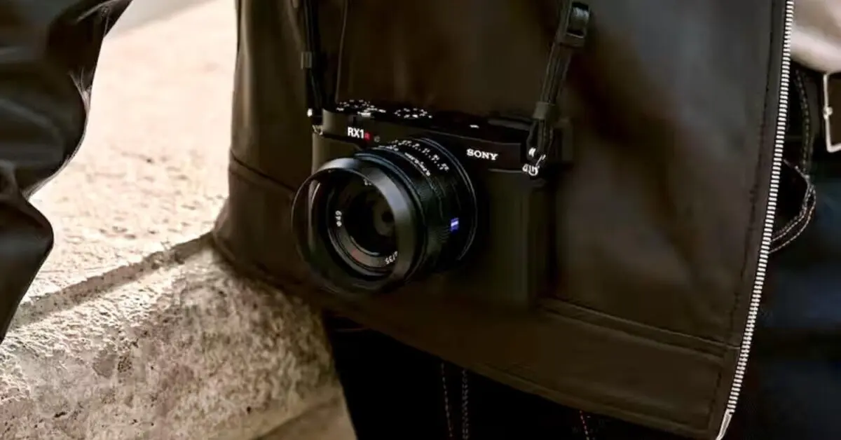 Kamera Sony RX1R III Bertenaga AI Rilis di Indonesia