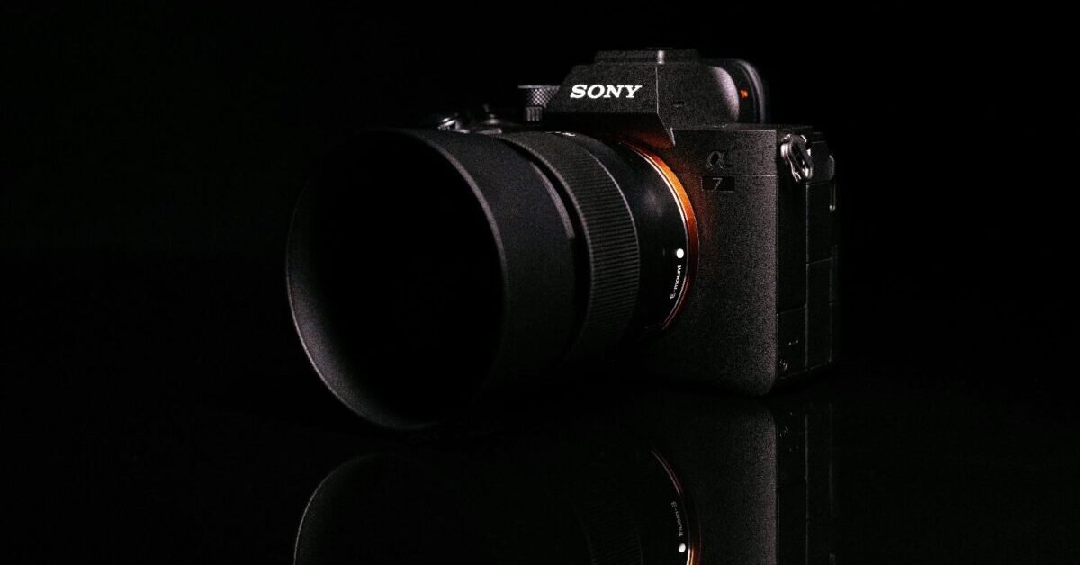 Kamera Digital Sony Terbaru Terdaftar di Indonesia, A7 V?